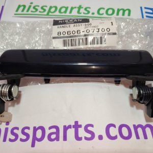 Maner usa dreapta OE Nissan L35 8060607J00