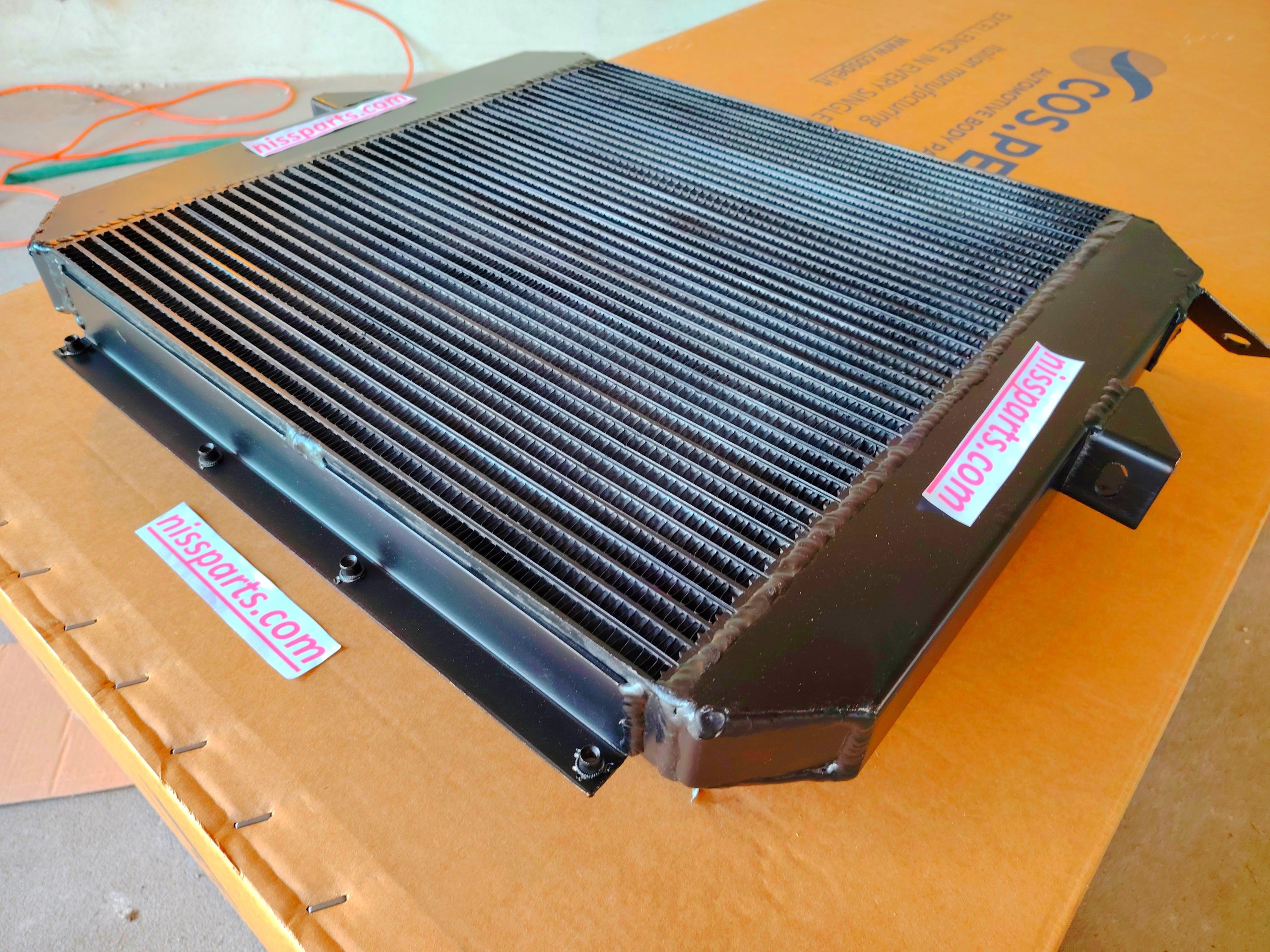 Radiator B4.40 ECO L35-09 21400D8700 - Image 9